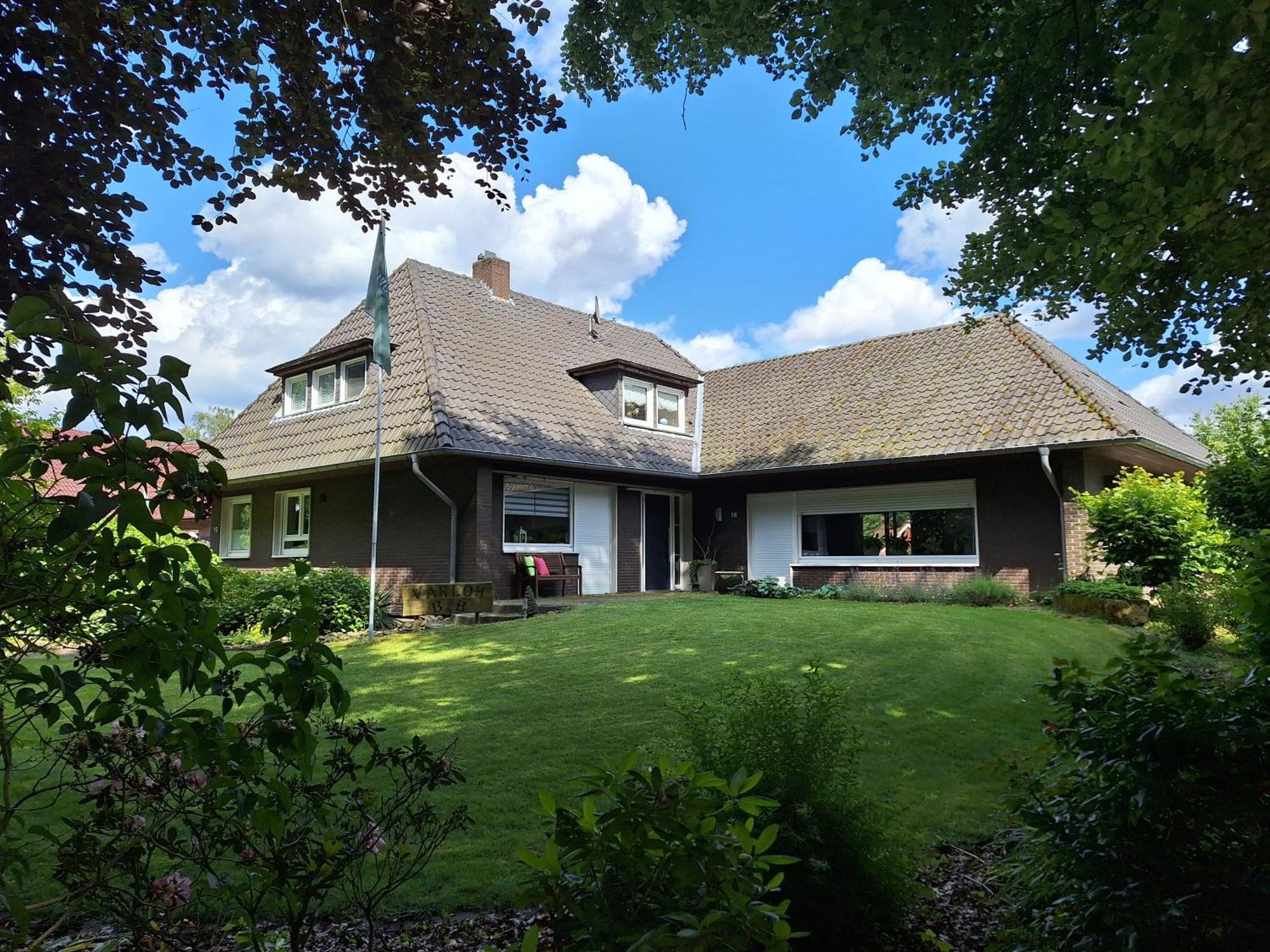 Varloh B&B エクステリア 写真